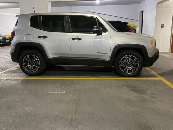 JEEP RENEGADE 2.0 16V TURBO DIESEL LONGITUDE 4P 4X4 AUTOMÁTICO